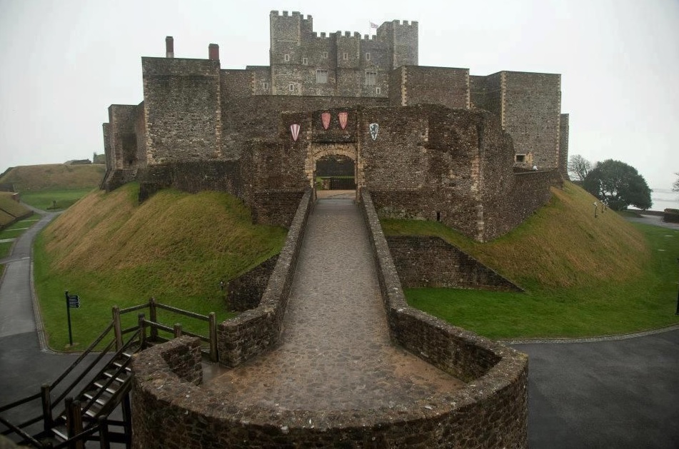 castle barbican